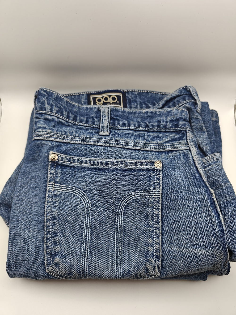 Vintage 80s GAP Lowercase Logo Light Wash Straight Leg Denim Jeans 36x30.5